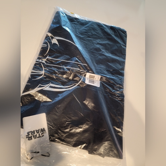 TORRID Star Wars Heritage Slub Darth Vader Hoodie Size 3 - Picture 11 of 13